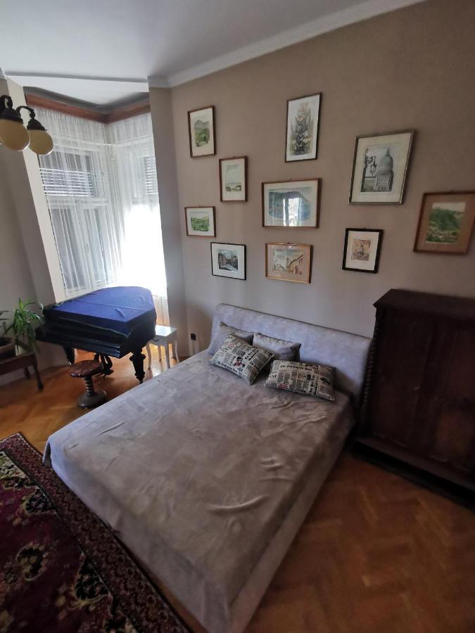 Antikvilla Apartman Szeged Extérieur photo