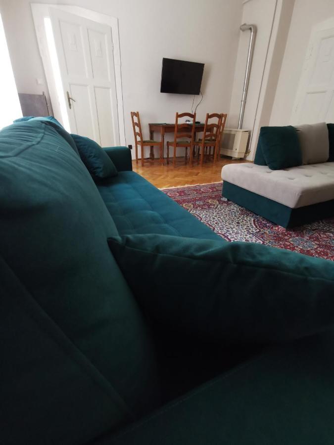 Antikvilla Apartman Szeged Extérieur photo