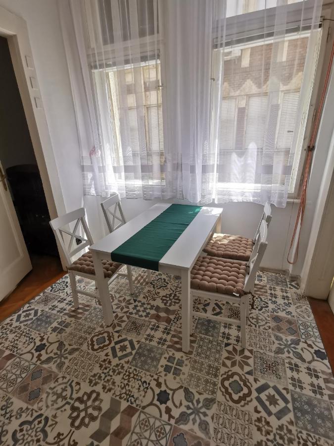 Antikvilla Apartman Szeged Extérieur photo